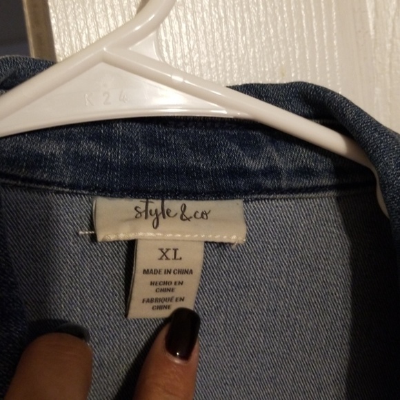 Jacket - Picture 2 of 4